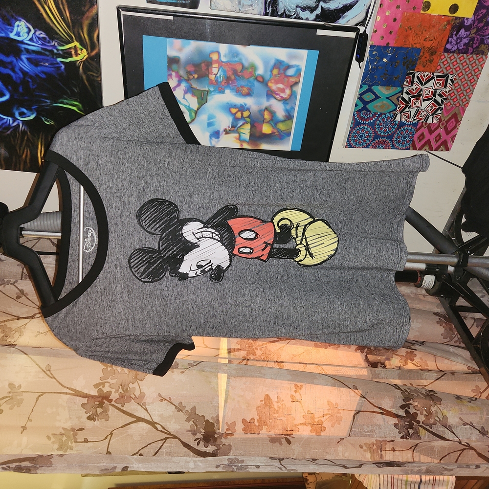 MICKY MOUSE Graphic Tee
